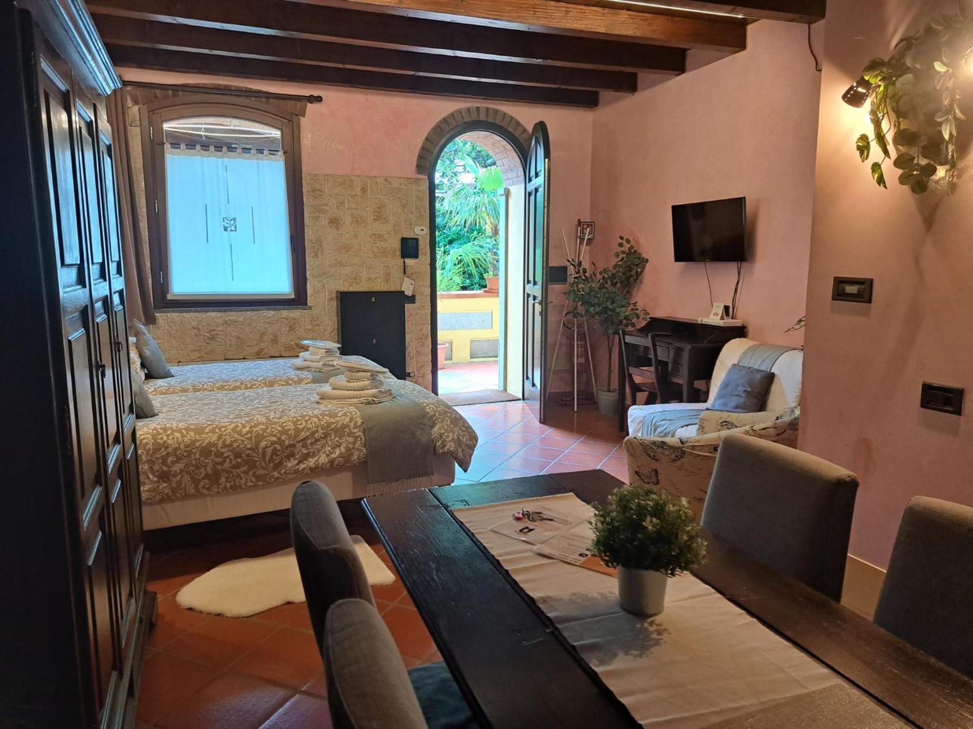 Monolocale Elvira Abbadesse Guest House Milan Bagian luar foto
